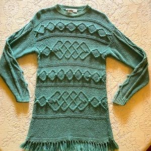 Size: Small.  Tunic, long-sleeved sweater.  Color: Sage Green